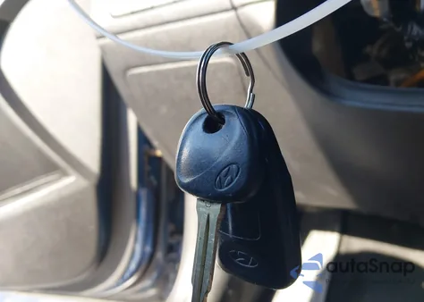 2015 Hyundai Elantra Se z USA, uszkodzony, nr VIN 5NPDH4AE9FH591985